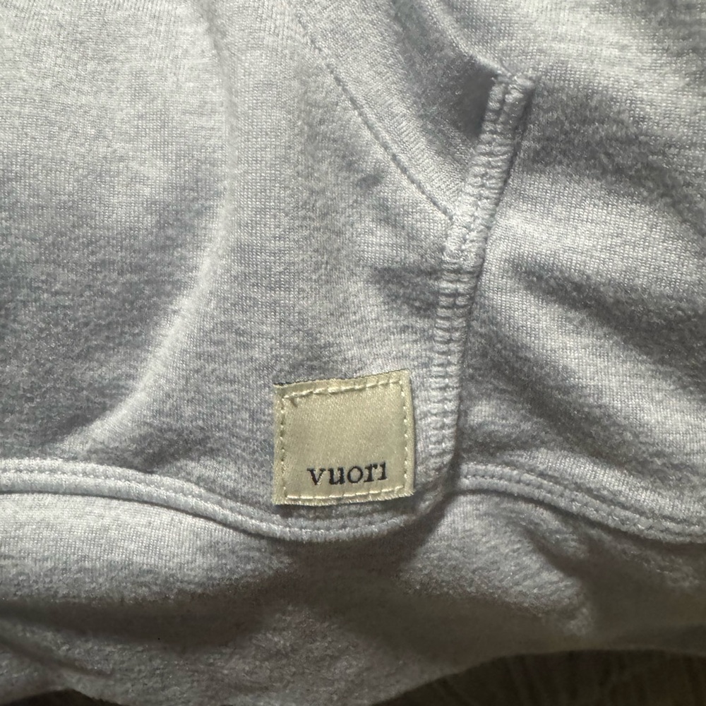 Vuori Heather Gray Sweatshirt - Picture 2 of 3